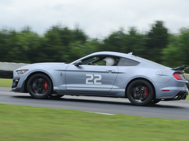 22 GT500