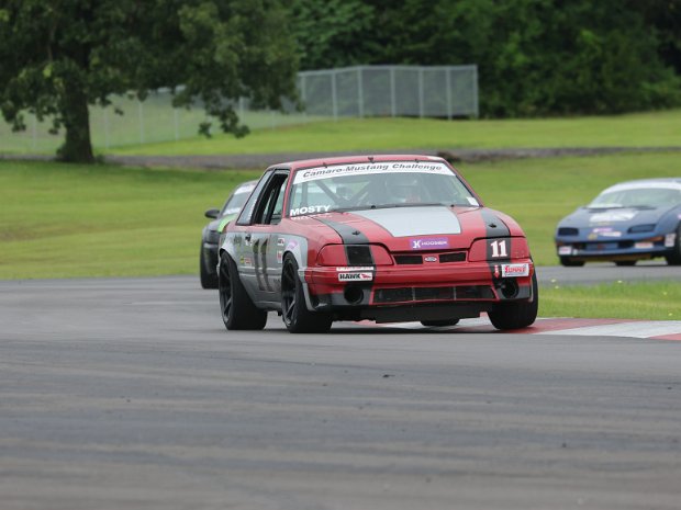 11 Mustang